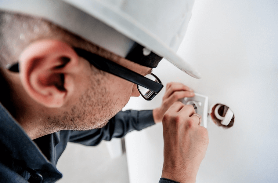 Hiring an Electrical Contractor in CT