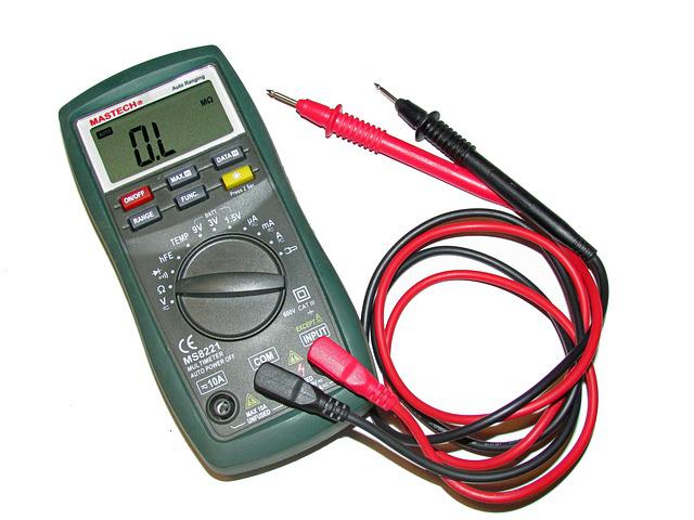 multimeter and eletrical testing tool